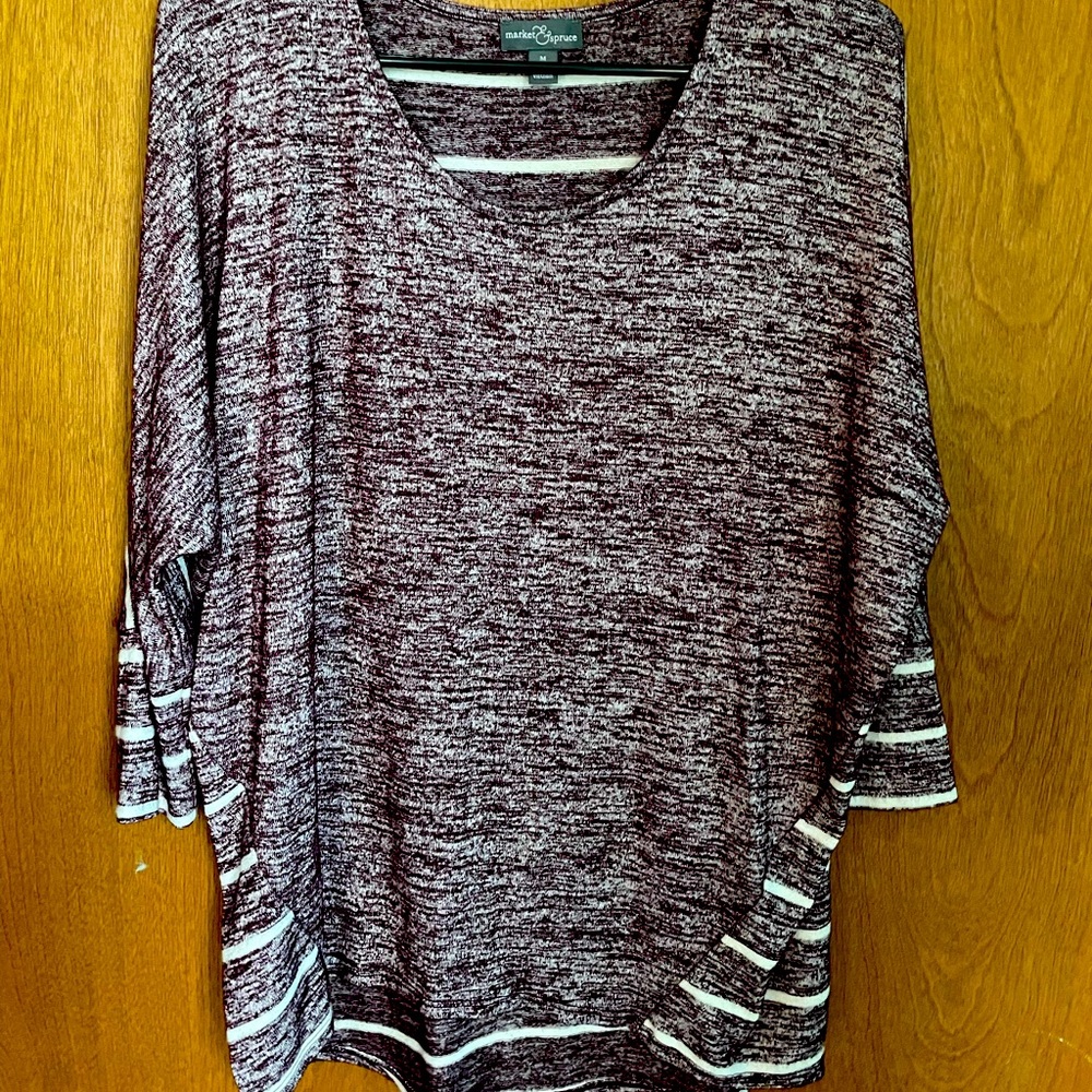 Market and spruce 3/4 length top